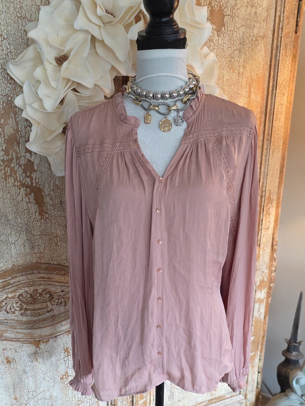 cupcakes & cashmere Dusty Rose Button-Down Long Sleeve Blouse